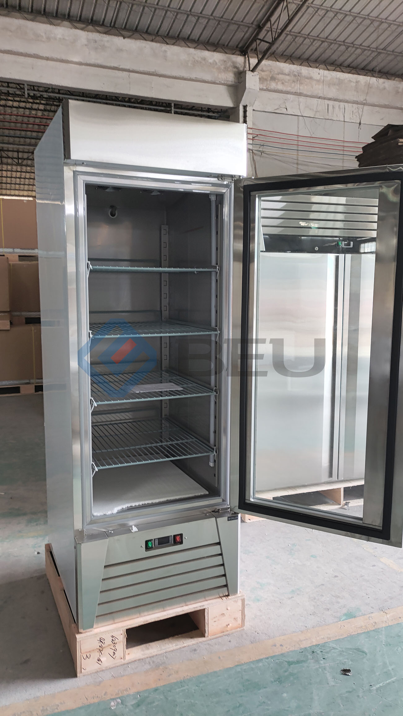 27" Single Glass Door Bottom Mount  Reach‑In Freezer