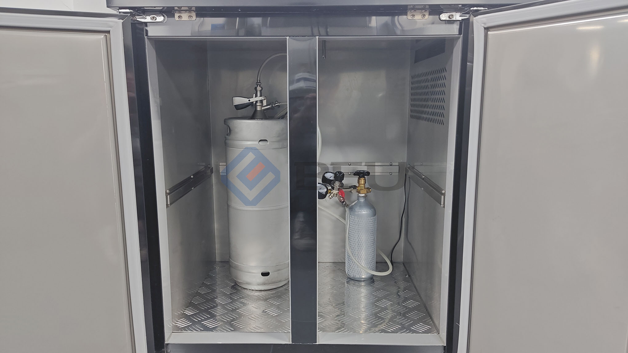 10 Keg Beer Keg Cooler