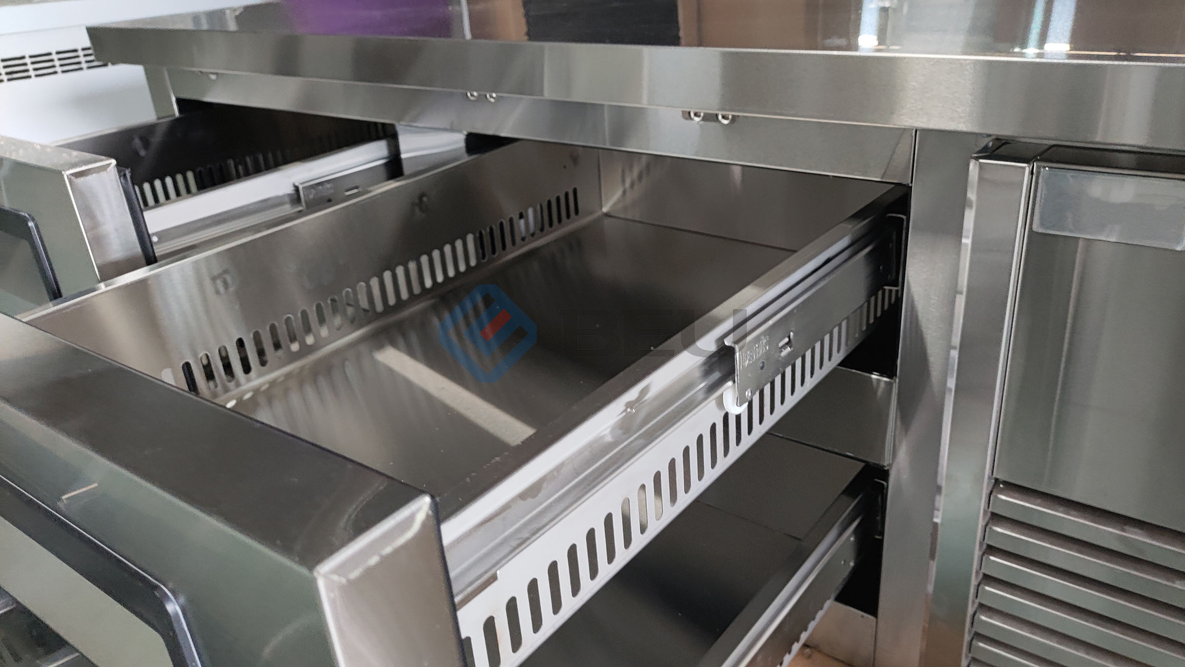 60" 4 Drawer Chef Base